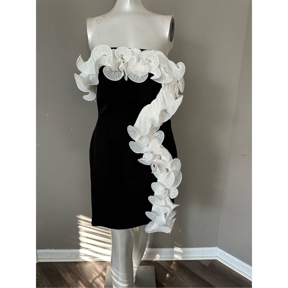 MAC DUGGAL STRAPLESS RUFFLE DETAIL MINI DRESS - Picture 8 of 12